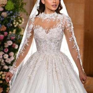Abito sposa principessa con fiori e swarowski